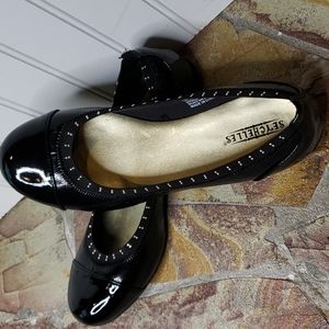Seychelles Viborg Patent Black Studded Ballet Flats Size 7